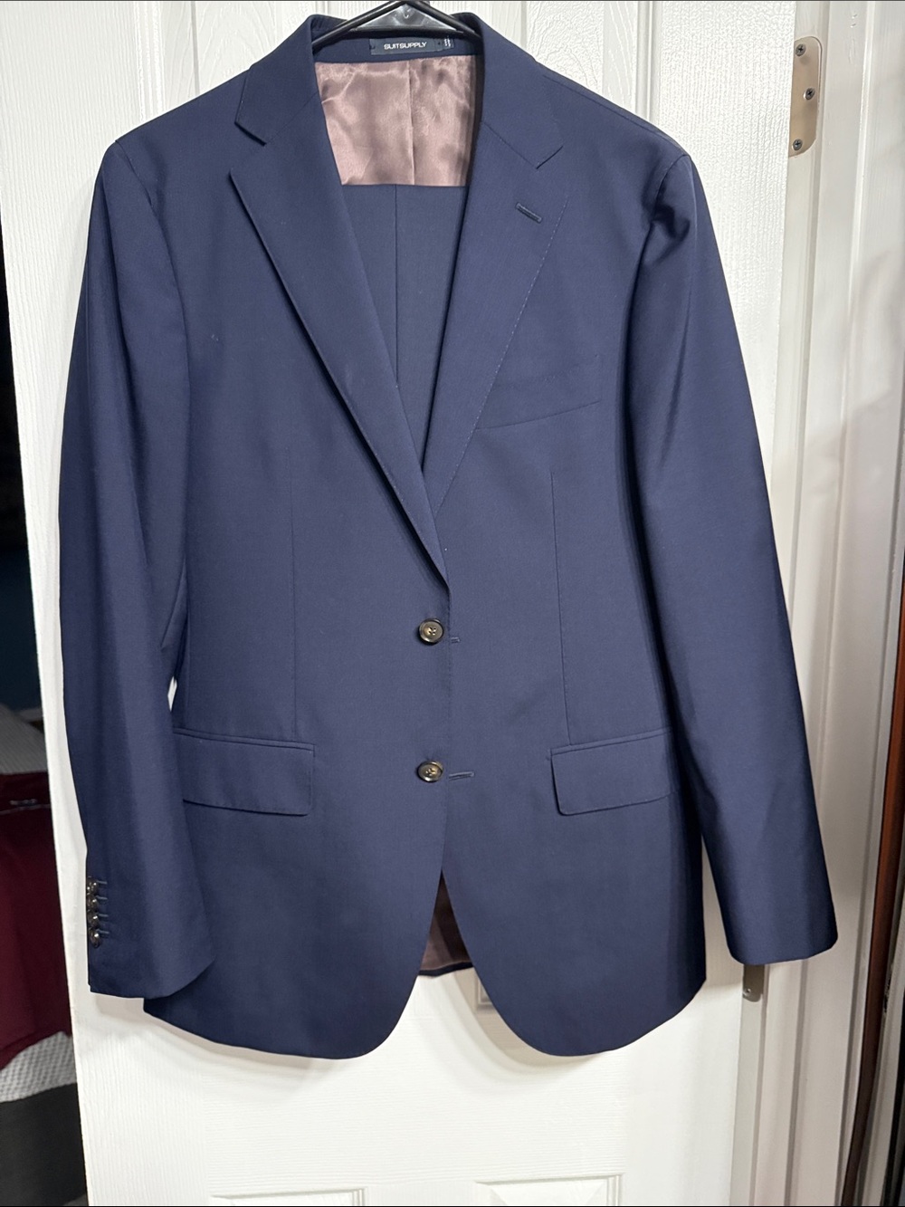 Men's Classic Navy Two-Button Suit Jacket